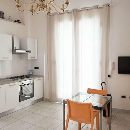 Central Apartment - Residenza Battistessa Caserta Kültér fotó